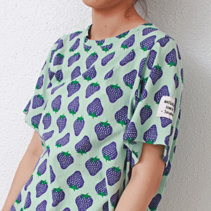 redkitten Short Sleeves 48326