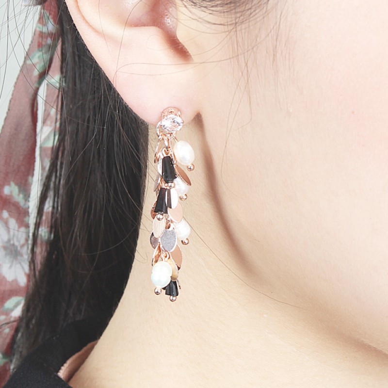 ratna Earring 1170562