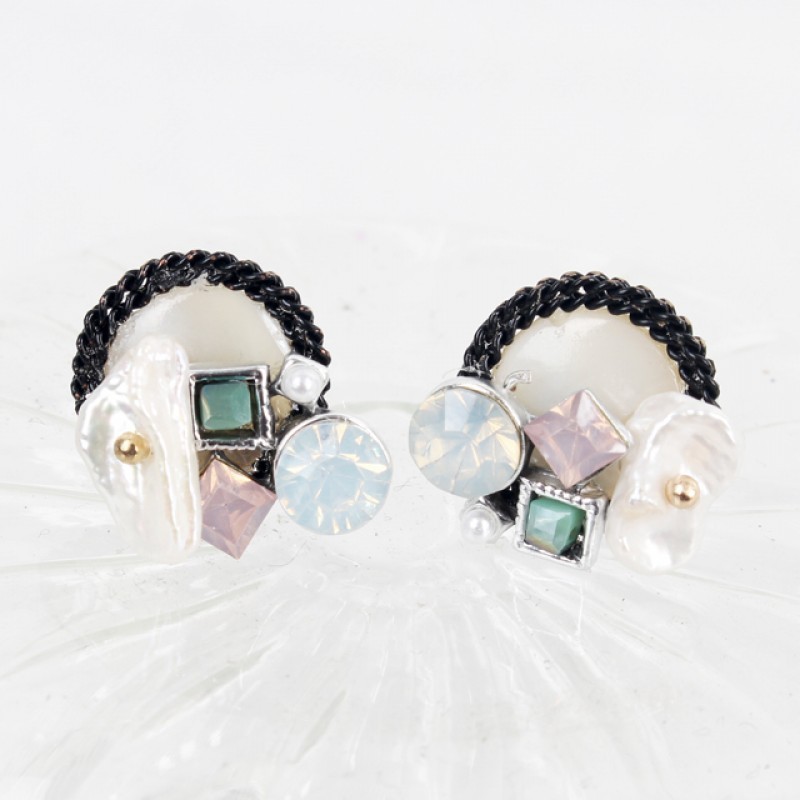 ratna Earring 1171391