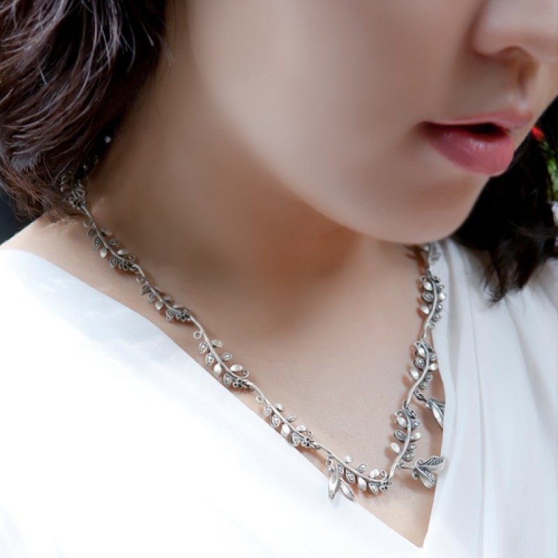 NASCHENKA Necklace 9695